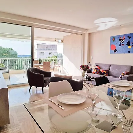 4-room With Terrace & Sea View 5-minute Walk To The Lägenhet *